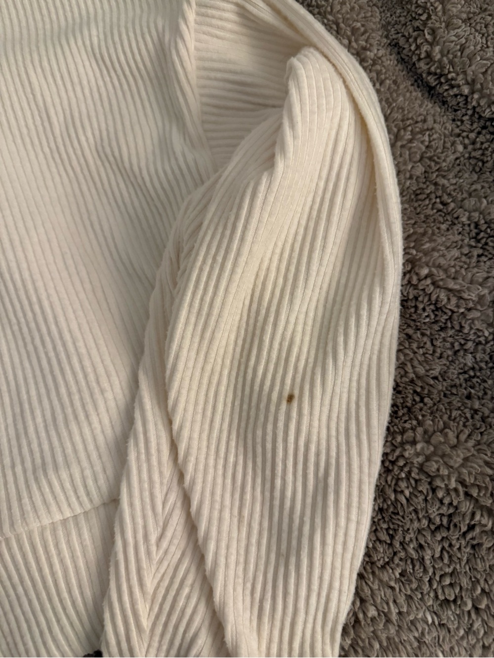 Alo MUSE Women’s Cream Ribbed Hoodie Sweater - Picture 4 of 4
